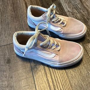 💝 2/$30 Vans Old Skool pink and white little girls sneakers size 1